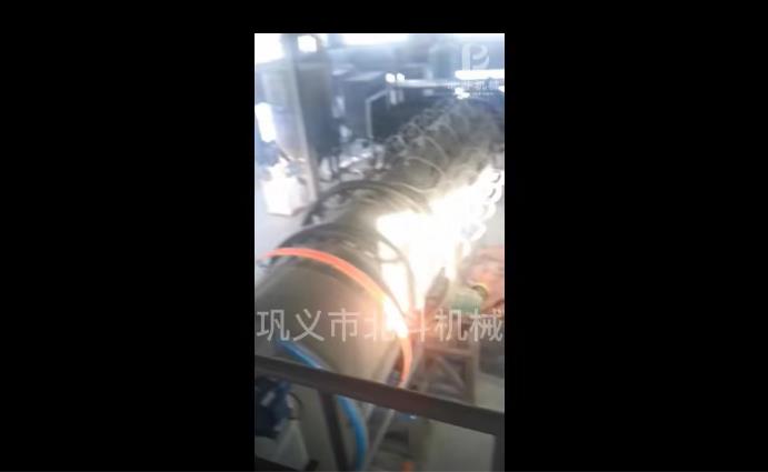 活性炭活化爐以水蒸氣為活化介質生產(chǎn)工藝簡單