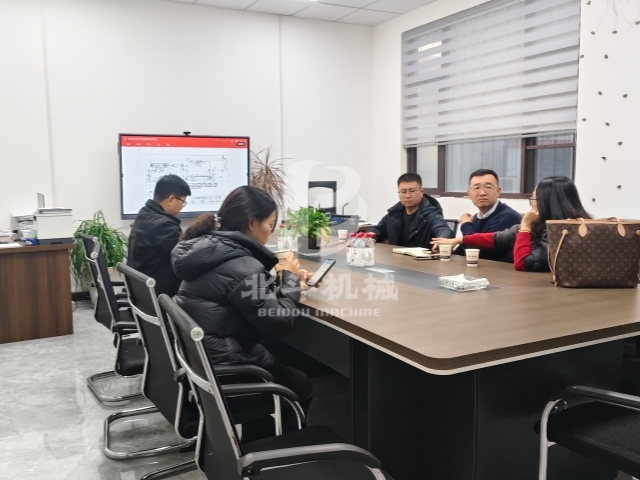 炭化爐業務再迎新機,與客戶面對面溝通